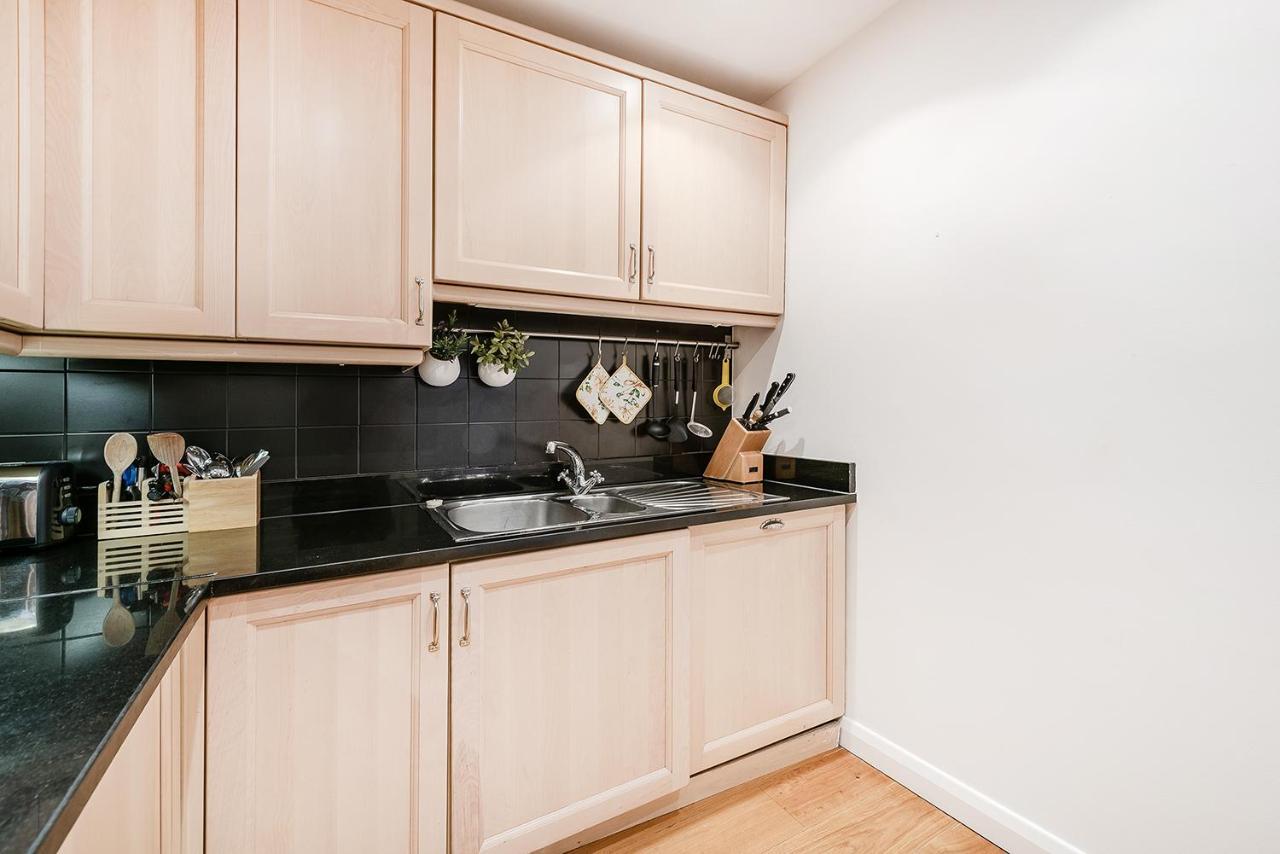 Lovely 2 Bedroom Apartment In Notting Hill London Eksteriør billede